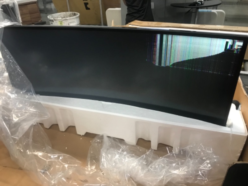 Photo 1 of DAMAGED LG LED Smart TV 34 in " Ultragear WQHD (3440 x 1440) Nano IPS Curved Display, Gaming Optimized, Radeon FreeSync 2, 144 Hz Refresh Rate, Adjustable Ergo Stand - Black
