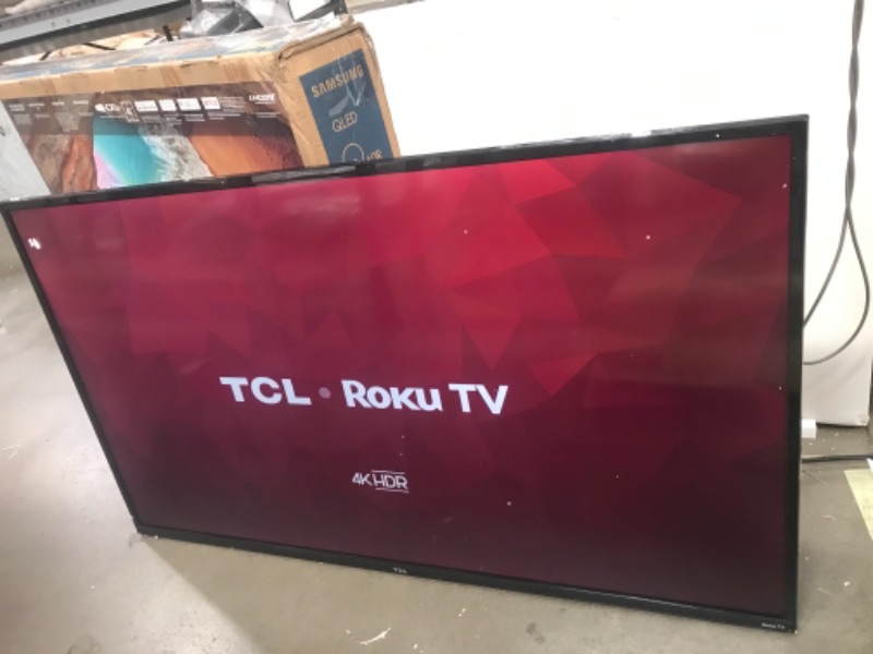 Photo 2 of TCL 50S425 50 Inch 4K Smart LED Roku TV (2019)
