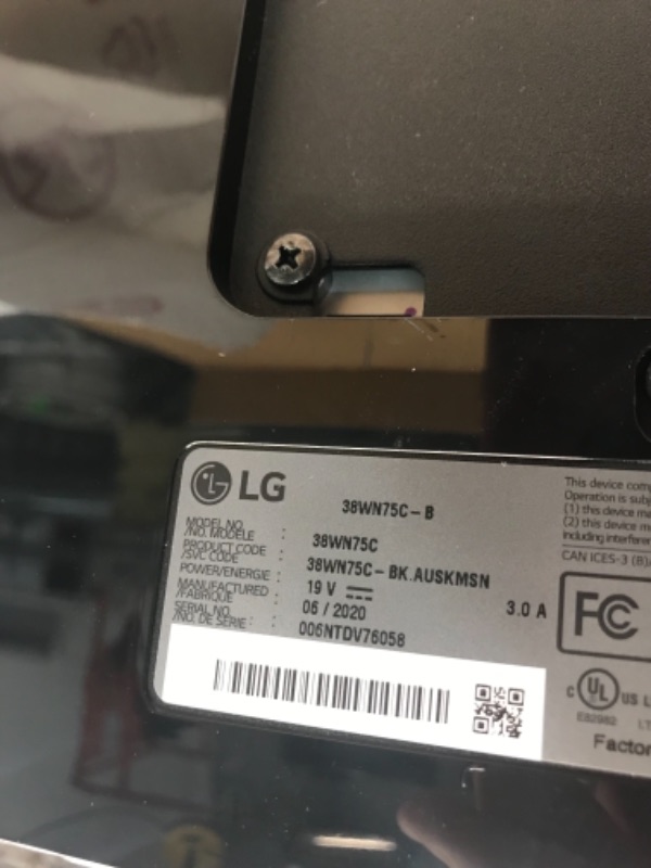 Photo 1 of DAMAGED LG 38WN75C-B 38-Inch Class 21:9 Curved UltraWide QHD+ (3840 x 1600) IPS Display with HDR 10 and Tilt/Height Adjustable Stand, Black
