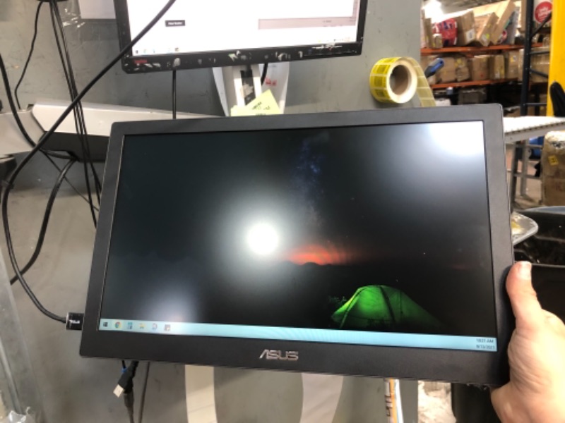 Photo 2 of ASUS 15.6" Portable Monitor (MB168B) - WXGA (1366 x 768), Auto-rotatable, Smart Case, Ultra-slim, Lightweight, Sleek, USB 3.0 Powered, For Laptop, PC, Phone, Console
