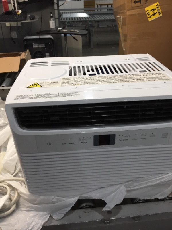Photo 2 of **PARTS ONLY** UNABLE TO TEST- Frigidaire 5,000 BTU 115V Window-Mounted Mini-Compact Air Conditioner with Full-Function Remote Control