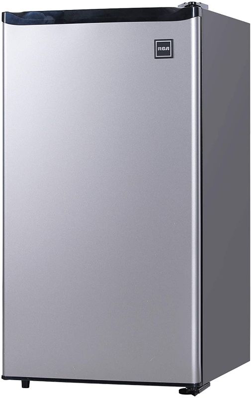 Photo 1 of *RCA RFR322B RFR322 32 Cu Ft Single Door Mini Fridge with Freezer Platinum Stainless
*DAMAGE** 