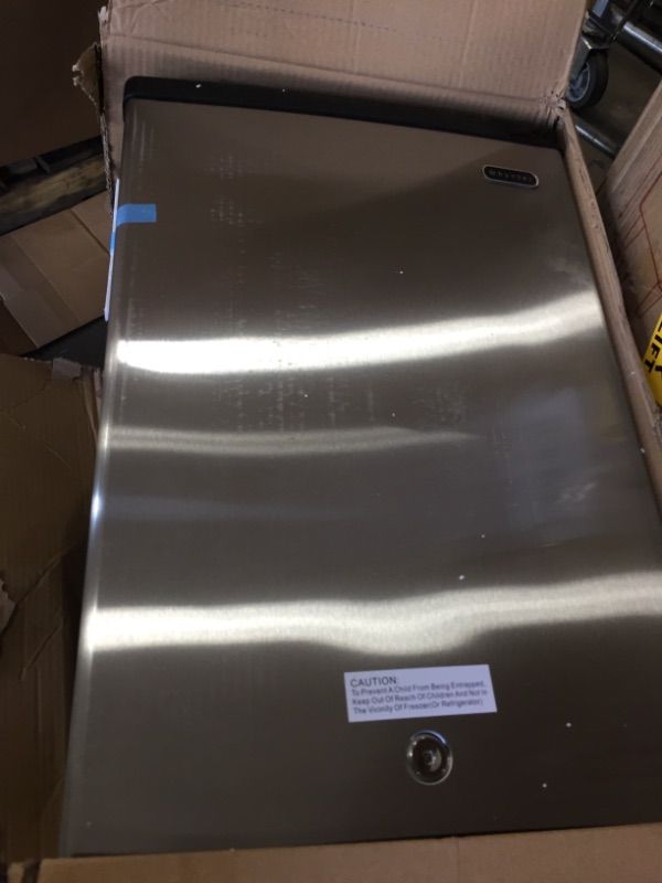 Photo 3 of Whynter 2.1 cu. ft. Upright Freezer with Lock in Stainless Steel **DAMAGED**