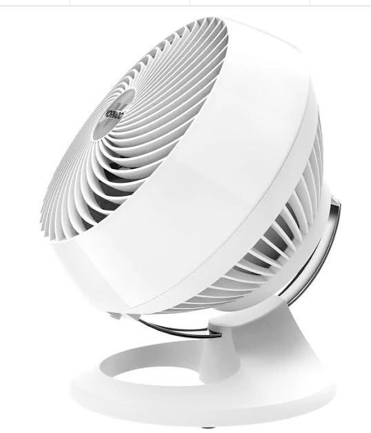 Photo 1 of Vornado 660 Large Whole Room Air Circulator Fan White