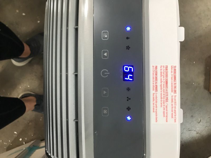 Photo 4 of does not blow cold
BLACKDECKER BPT06WTB Portable Air Conditioner 6000 BTU SACCCEC 10000 BTU ASHRAE White