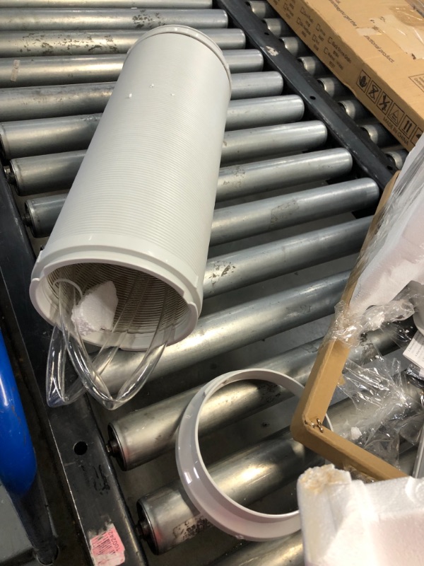 Photo 1 of does not blow cold
BLACKDECKER BPT06WTB Portable Air Conditioner 6000 BTU SACCCEC 10000 BTU ASHRAE White