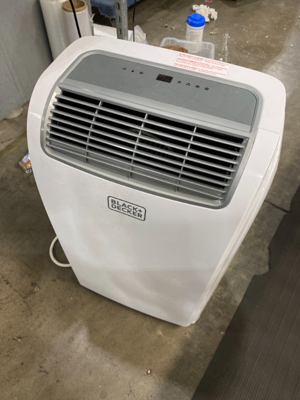 Photo 4 of **PARTS ONLY*** BLACK+DECKER BPACT08WT Portable Air Conditioner with Remote Control, 5,000 BTU DOE (8,000 BTU ASHRAE), Cools Up to 150 Square Feet, White
