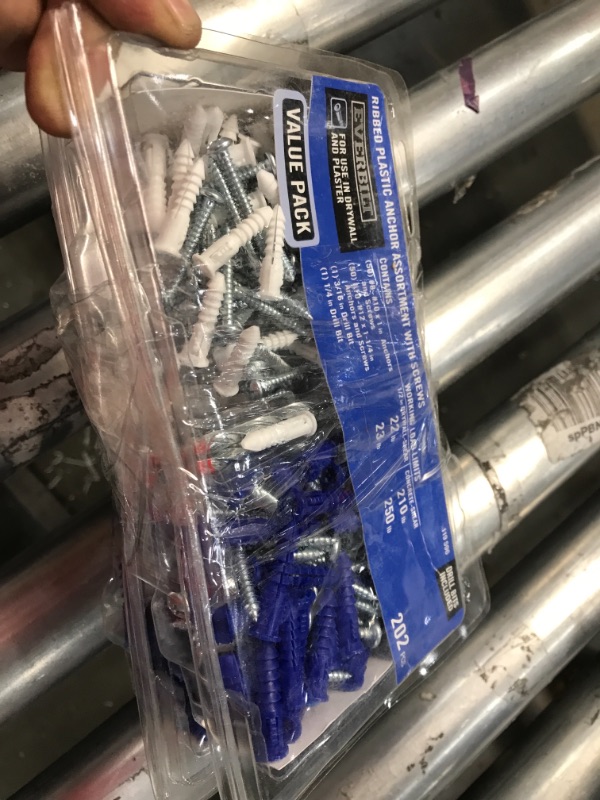 Photo 2 of #8-10 White and #10-12 Blue Ribbed Plastic Anchor Pack with Screws (202-Piece) 2 boxes