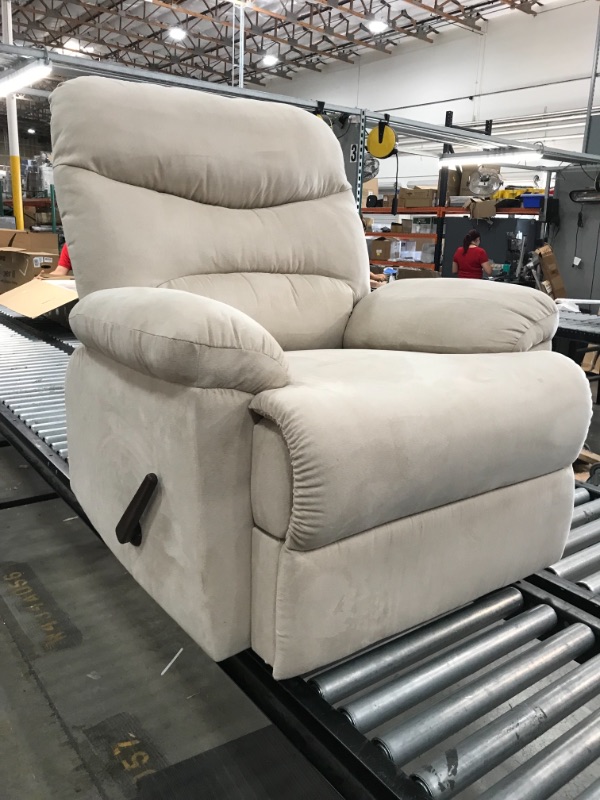 Photo 3 of (DAMAGED MATERIAL) 
recliner sofa chair beige (STOCK PHOTO DOES NOT ACCURATELY REFLECT ACTUAL PHOTO) 