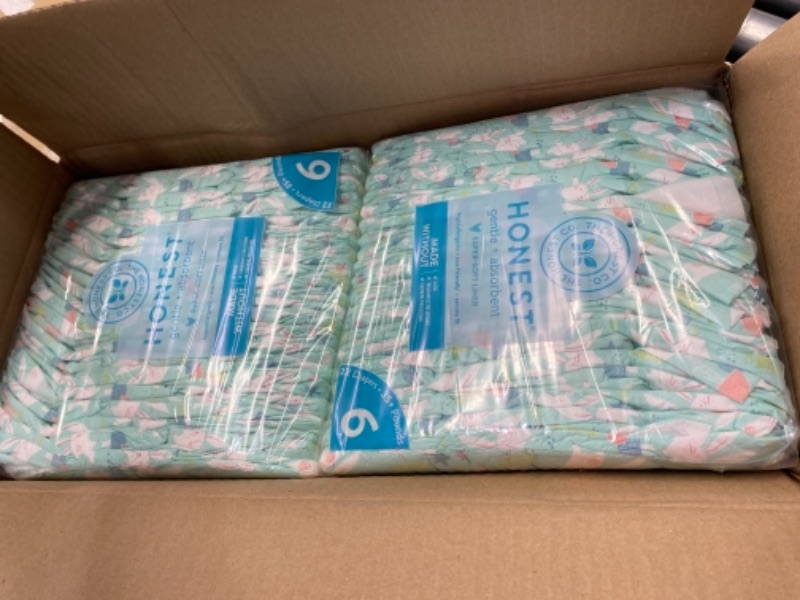 Photo 2 of The Honest Company Super Club Box Diapers TrueAbsorb Technology Size 6, 88 Count