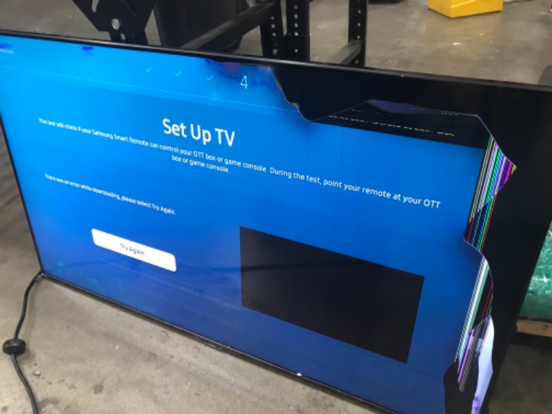 Photo 2 of SAMSUNG 50-inch Class QLED Q80T Series - 4K UHD Direct Full Array 8X Quantum HDR 8X Smart TV with Alexa Built-in (QN50Q80TAFXZA, 2020 Model)
