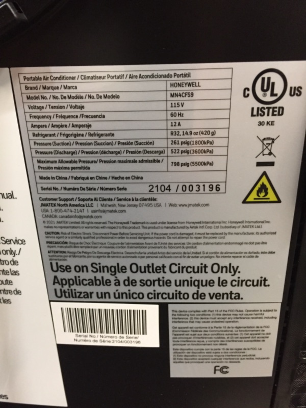 Photo 3 of HONEYWELL Portable Air Conditioner 14,000 BTU Portable Air Conditioner, Dehumidifier and Fan

//TESTED AND WORKING 
