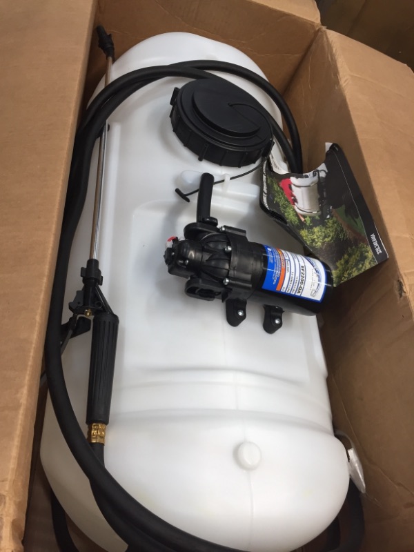 Photo 2 of Master Manufacturing SSO-01-015A-MM 15 Gallon Spot Sprayer-Everflo 2.2 GPM, White
