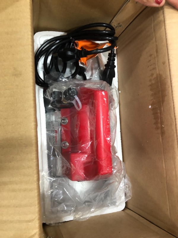 Photo 1 of Robinair 15500 - VacuMaster 5 CFM Vacuum Pump