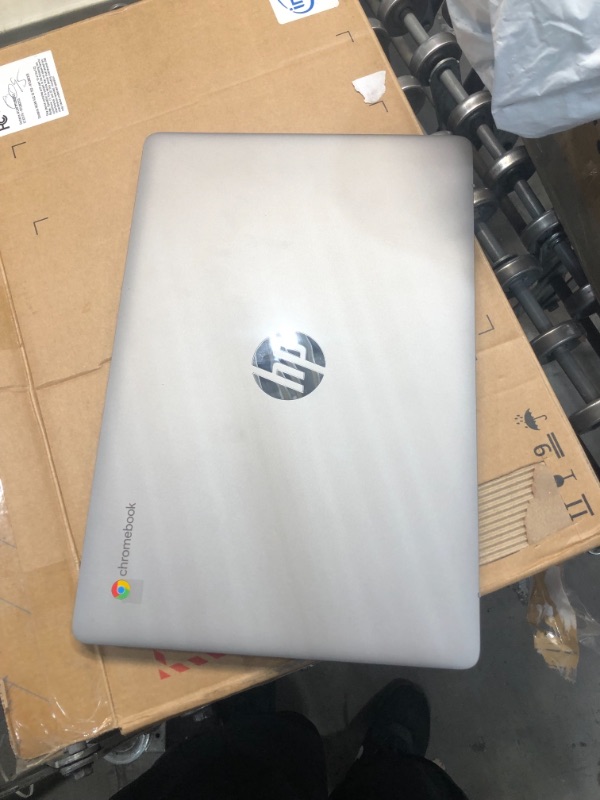 Photo 4 of HP Chromebook 14-inch FHD Laptop, Intel Celeron N4000, 4 GB RAM, 32 GB eMMC, Chrome (14a-na0050nr, Mineral Silver)
