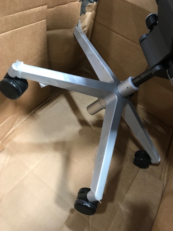 Photo 3 of Steelcase Gesture Office Desk Task Chair with Headrest Cogent Connect Nickel Fabric Platinum Light Frame (Light/Light)
