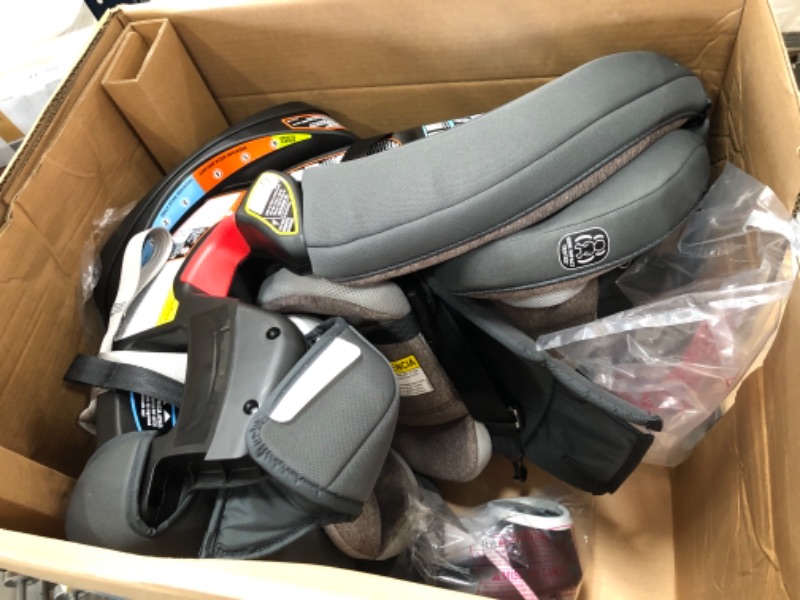 Photo 2 of Graco 4Ever DLX 4-in-1 - Car seat - bryant