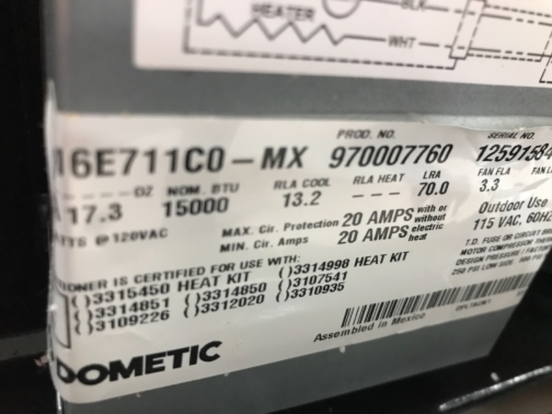 Photo 1 of Dometic BRISK II AC PW 410 A 15000 BTU WHT