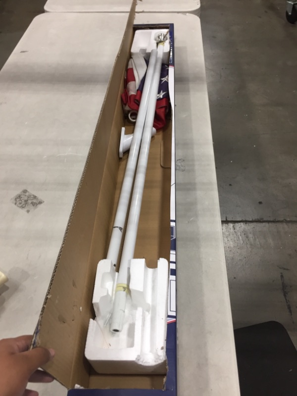 Photo 2 of Annin Flagmakers Model 238 American Flagpole Kit 6ft 2 Section White Spinning Pole That Rotates 360 Degrees with US Flag, 3x5 ft

//MINOR DAMAGE TO POLE WITH SCRATCHES AND SCUFFS, DIRTY FROM PREVIOUS USE