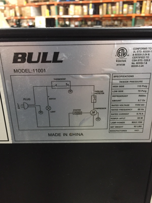 Photo 7 of Bull Outdoor Products 11001 Stainless Steel Front Panel Refrigerator

//TESTED AND NONFUNCTIONAL, MINOR DAMAGE WITH DENTS, PARTS ONLY 
