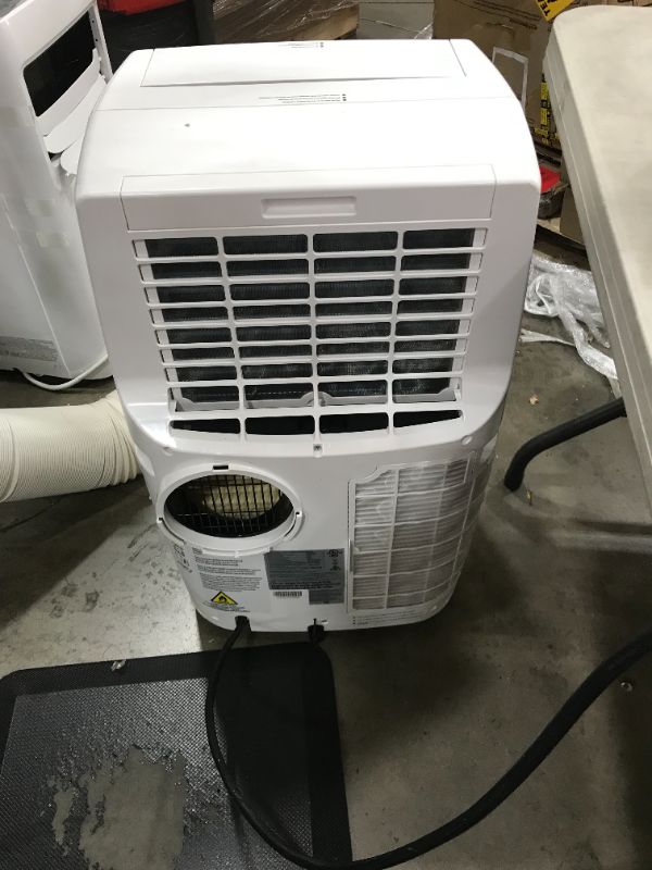 Photo 4 of 14,000 BTU (10,000 BTU DOE) Portable Air Conditioner with Dehumidifier in White