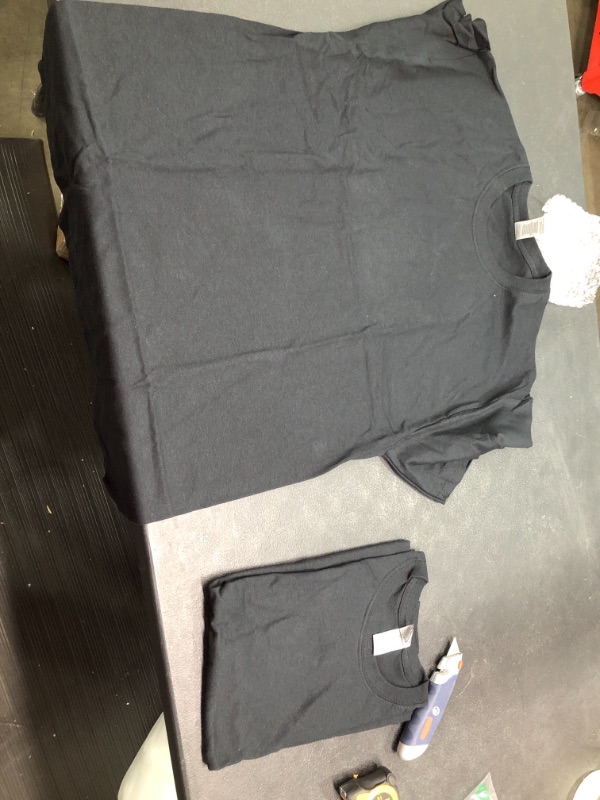 Photo 1 of Gildan Men's Heavy Cotton T-Shirt, Style G5000, 2-Pack - Large, New
