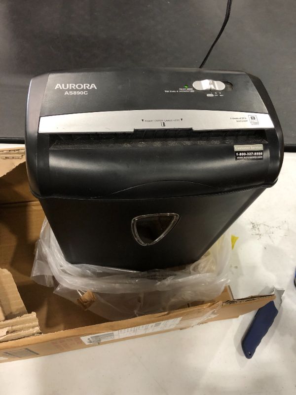 Photo 2 of Aurora AS890C 8-Sheet Cross-Cut Paper/Credit Card Shredder with Basket
