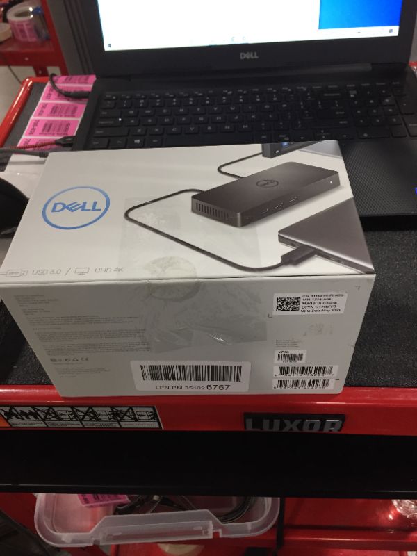 Photo 2 of Dell - D3100 USB 3.0 Docking Station- HDMI - DP - Ethernet - USB-C - USB-A - Headphone and audio output -Plug and Play