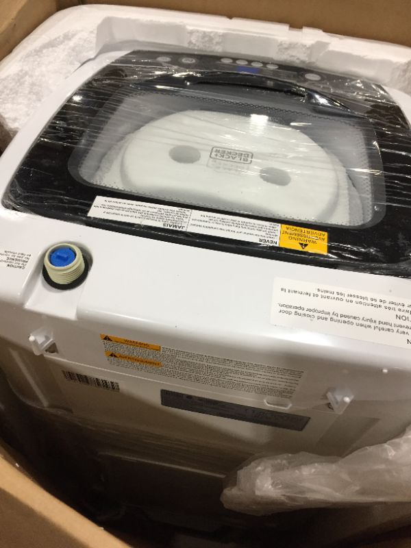 Photo 2 of Black + Decker 0.9 Cu. ft. Portable Washer Bpwm09w