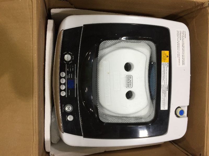 Photo 2 of Black + Decker 0.9 Cu. ft. Portable Washer Bpwm09w