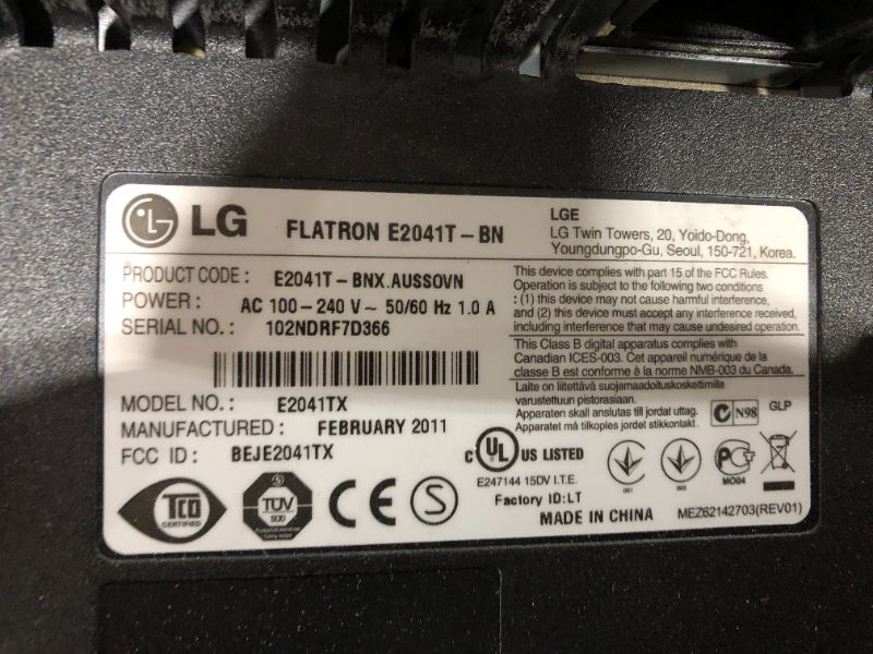 Photo 3 of LG Flatron E2041TX 20" Widescreen Flatscreen LCD Computer Monitor