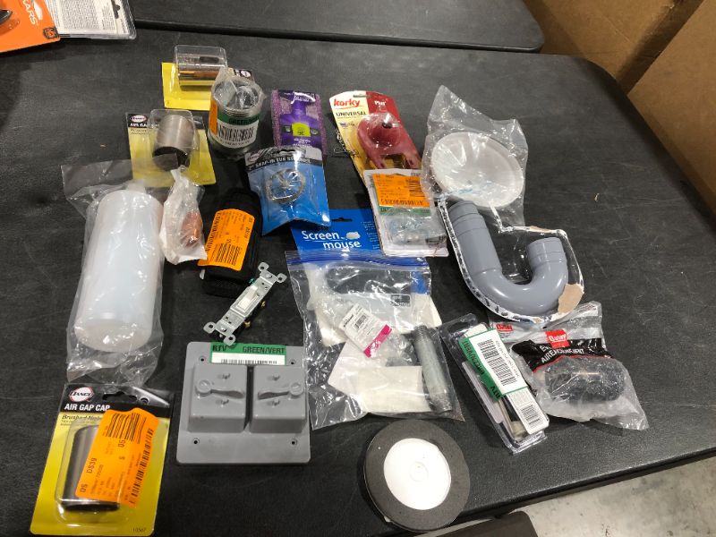 Photo 1 of Box lots 20 items
