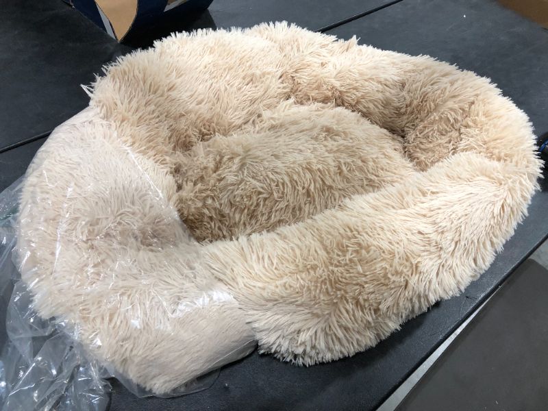 Photo 1 of 32 INCH MEDIUM FUZZY DOG BED