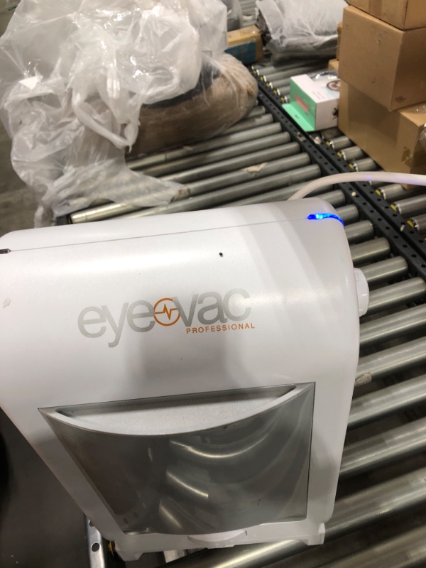 Photo 4 of EyeVac Pro Touchless Sensor Activated Vacuum

