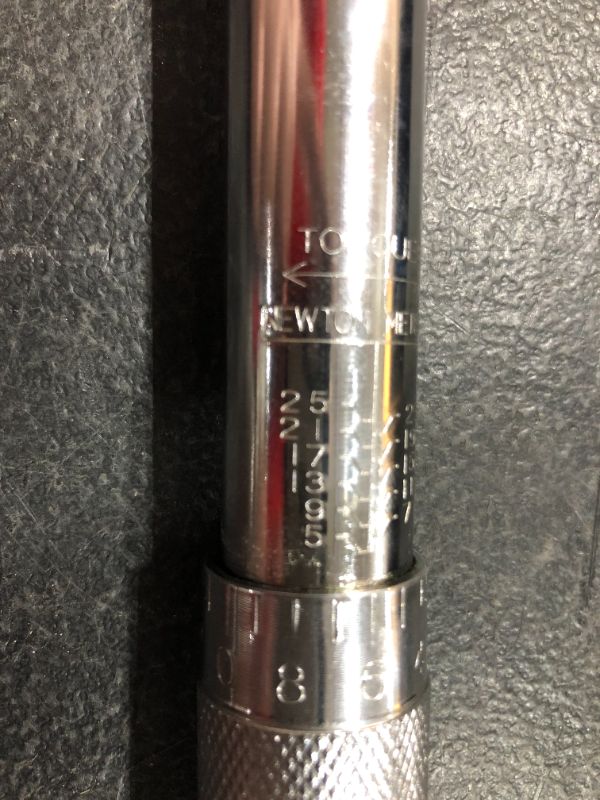 Photo 4 of 1/4 inch Drive Click Torque Wrench 177 inch Sq Ft Lbs 