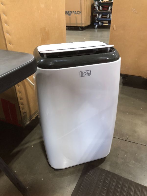 Photo 2 of BLACK+DECKER BPP10WTB Portable Air Conditioner with Remote Control, 10,000 BTU SACC/CEC (14,000 BTU ASHRAE), Cools Up to 450 Square Feet, White