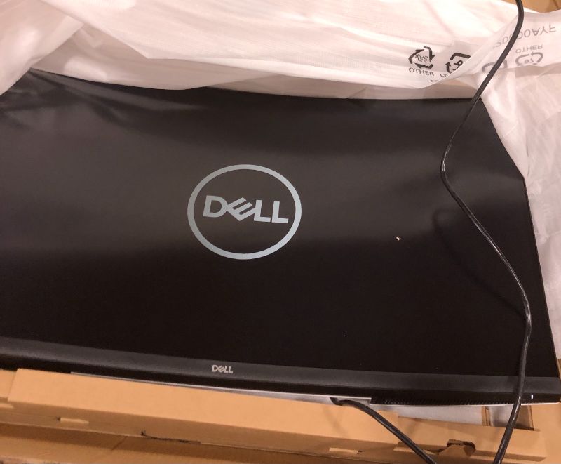 Photo 2 of Dell S3221QS 32 Inch Curved 4K UHD, VA Ultra-Thin Bezel Monitor, AMD FreeSync, HDMI, DisplayPort, Built in Speakers, VESA Certified, Silver