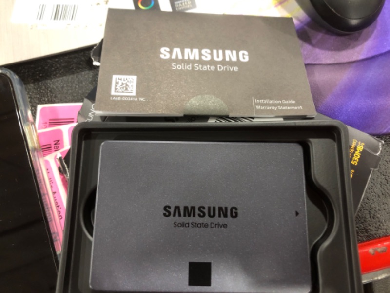 Photo 2 of SAMSUNG 1TB 870 QVO Series 2.5" SATA III Internal SSD Single Unit Version - MZ-77Q1T0B/AM
