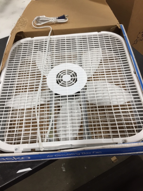Photo 3 of 20 in. 3 Speed White Box Fan with Save-Smart Technology for Energy Efficiency