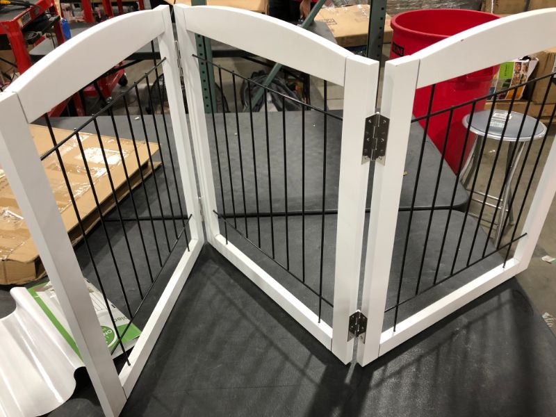 Photo 2 of 3 Panel - 24 Inch Step Over Fence Noriega Free Standing Pet Gate