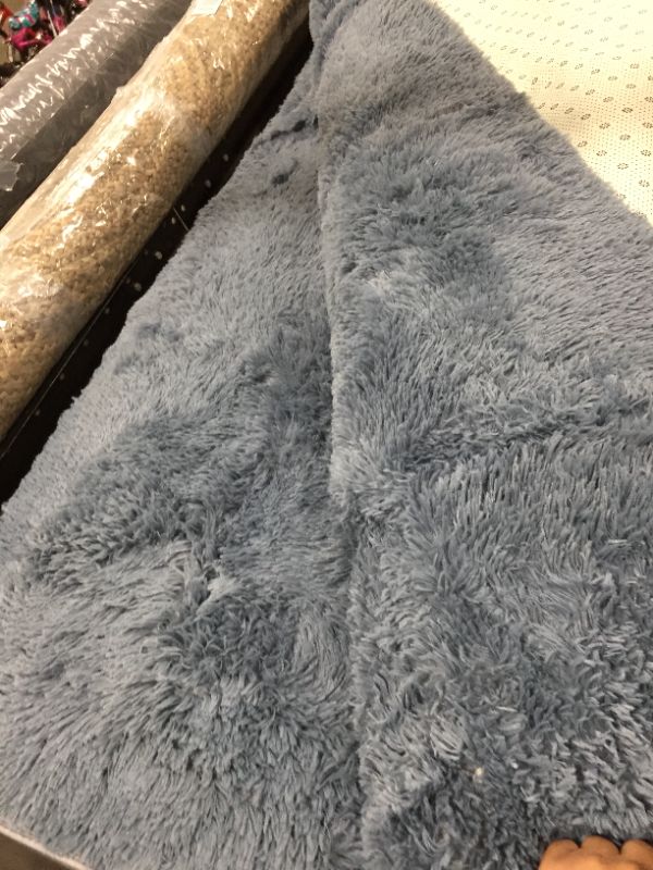 Photo 1 of 64*92 Faux Fur Blue Rug