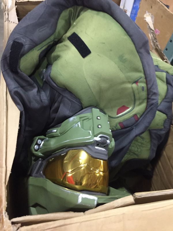 Photo 3 of Disguise Men's Halo Master Chief Ultra Prestige Costume