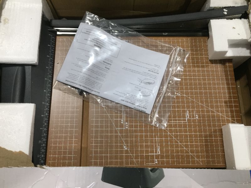 Photo 1 of X-Acto Heavy-Duty Wood Base Guillotine Trimmer 15 Sheets 12" x 15" 26315