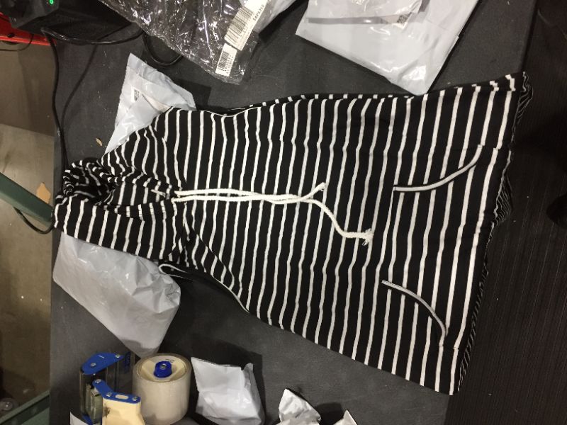 Photo 1 of Black And White Striped Sleeveless Hoodie 