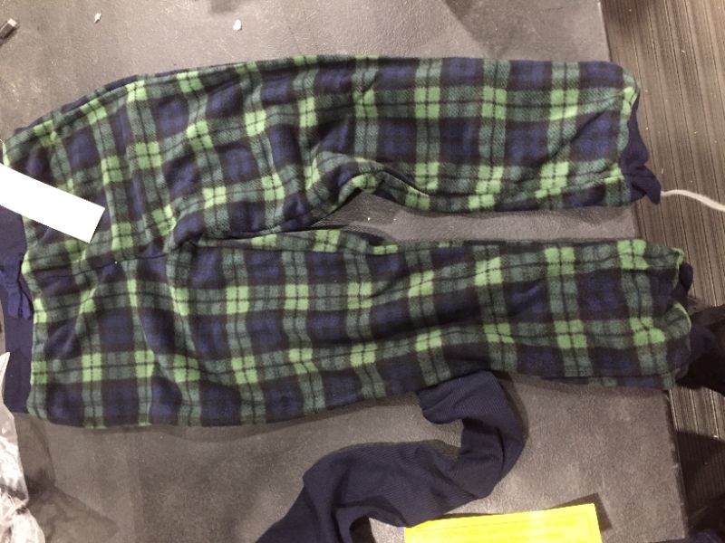 Photo 1 of Kids 6X Size 2 Piece Christmas Themed Pajamas