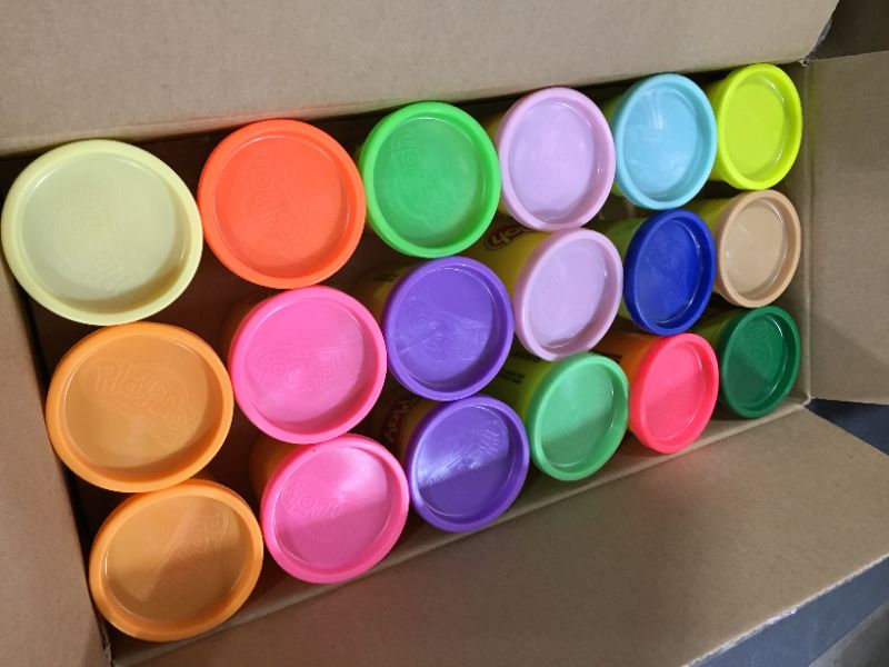 Photo 2 of Play-Doh Modeling Compound 36 Pack Case of Colors, Non-Toxic, Assorted Colors, 3 Oz Cans (Amazon Exclusive)