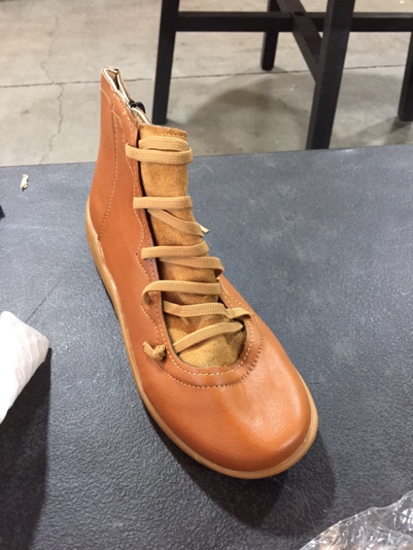 Photo 1 of Brown Shoes Size 8 