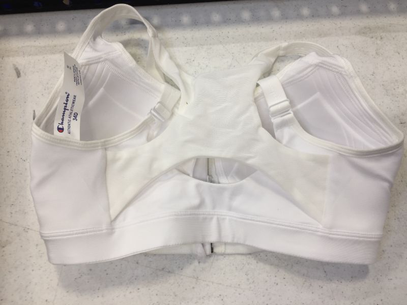 Photo 4 of Champion Women's Motion Control Zip Sports Bra Bra, -white, 34D


