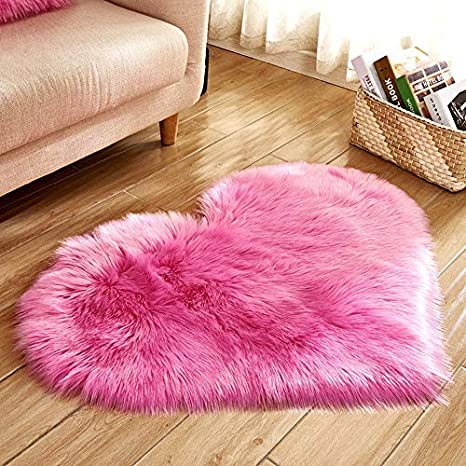 Photo 1 of Heart Shaped Soft Faux Sheepskin Fur Area Rugs for Home Sofa Floor Mat Plush, 3ft x 2.2ft (Pink)
