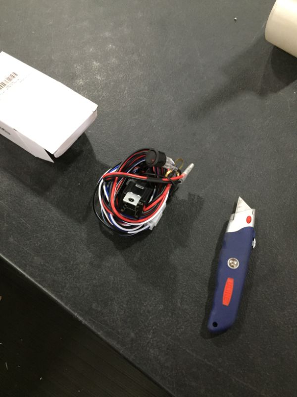 Photo 1 of Eyourlife Wiring Harness, 12V 40A Off Road LED LIGHT Bar On Off Power Switch Relay Wiring Harness kit (DT Connector 2 Leads - Power Relay Blade Fuse)